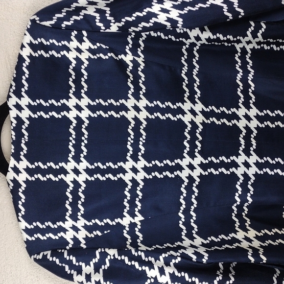 Pendleton Navy Blue 100% Silk Collarless  Elbow Length Sleeve Open Front Blazer - Picture 9 of 13